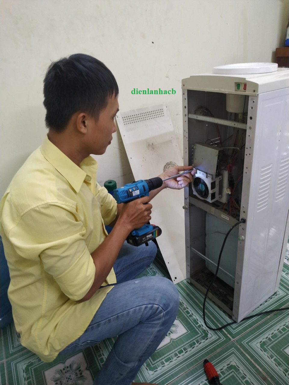 sửa cây nước nóng lạnh panasonic