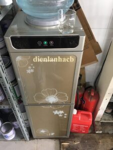 sửa cây nước nóng lạnh tại Đống Đa