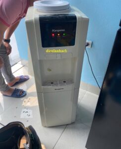 sửa chữa cây nước nóng lạnh tại Cầu Giấy